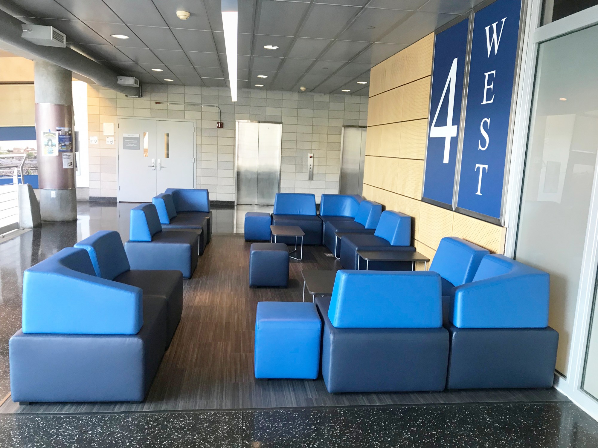 Lounge with couches and chairs